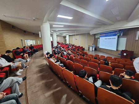 취업 선배 및 현장 전문가와 함께 하는 릴레이 특강(슬기로운 대학생활)